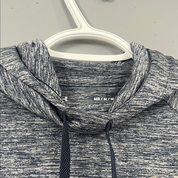 Men’s Under Armour Heatgear Medium - Picture 6 of 8